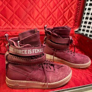 Nike SF AF1 high "The Force is Female"